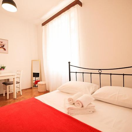 Cozy Studio Apartments In City Centar Stosija Ζαντάρ Εξωτερικό φωτογραφία