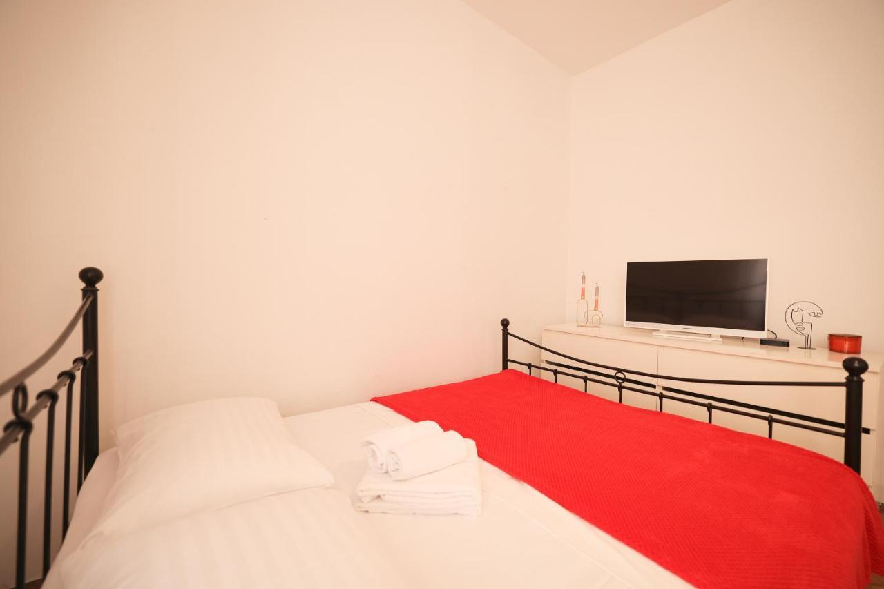 Cozy Studio Apartments In City Centar Stosija Ζαντάρ Εξωτερικό φωτογραφία