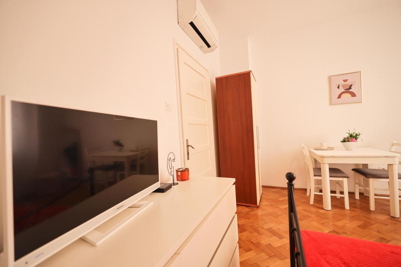 Cozy Studio Apartments In City Centar Stosija Ζαντάρ Εξωτερικό φωτογραφία