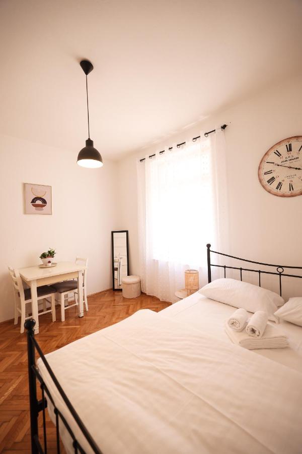 Cozy Studio Apartments In City Centar Stosija Ζαντάρ Εξωτερικό φωτογραφία