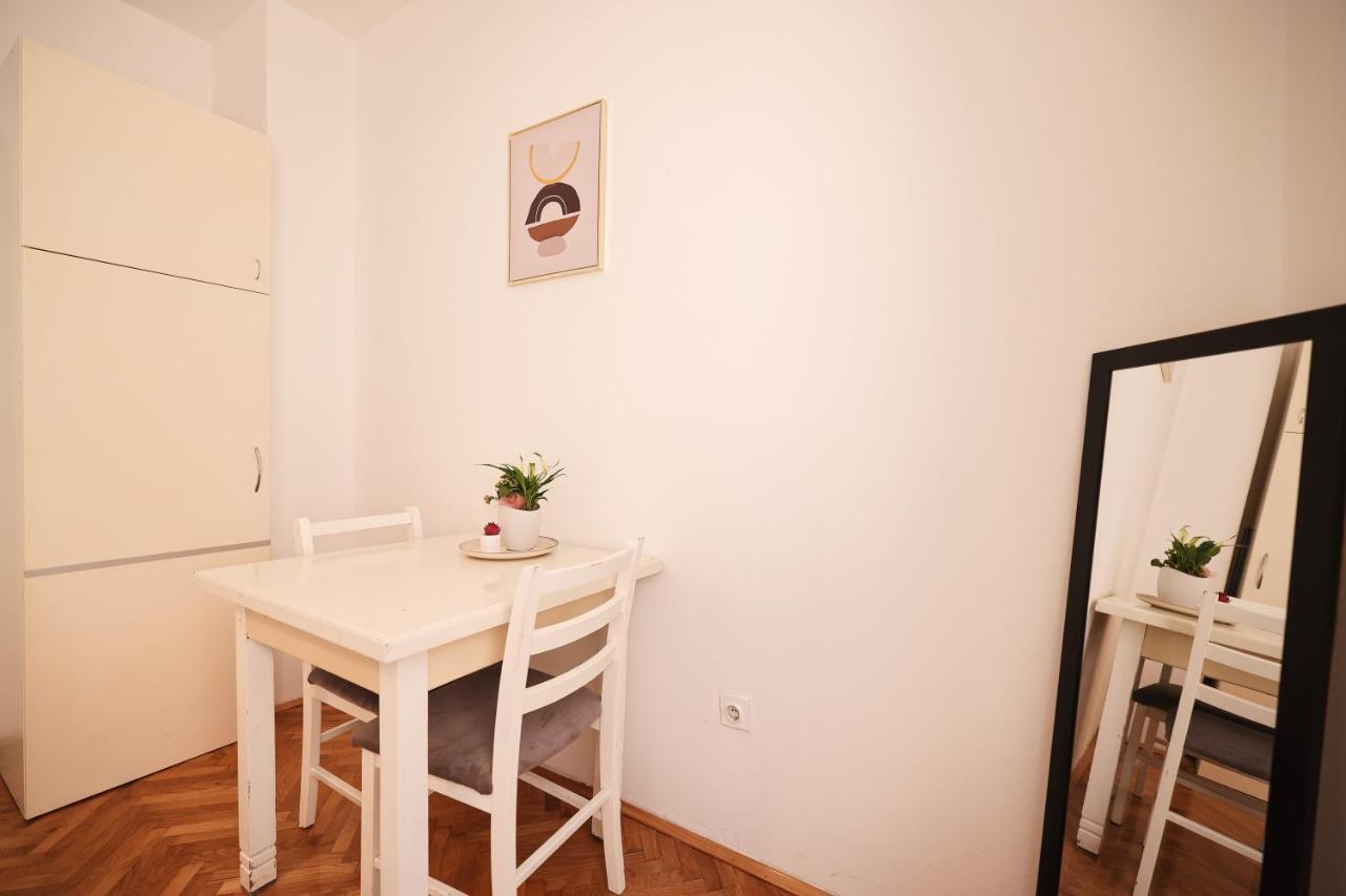 Cozy Studio Apartments In City Centar Stosija Ζαντάρ Εξωτερικό φωτογραφία