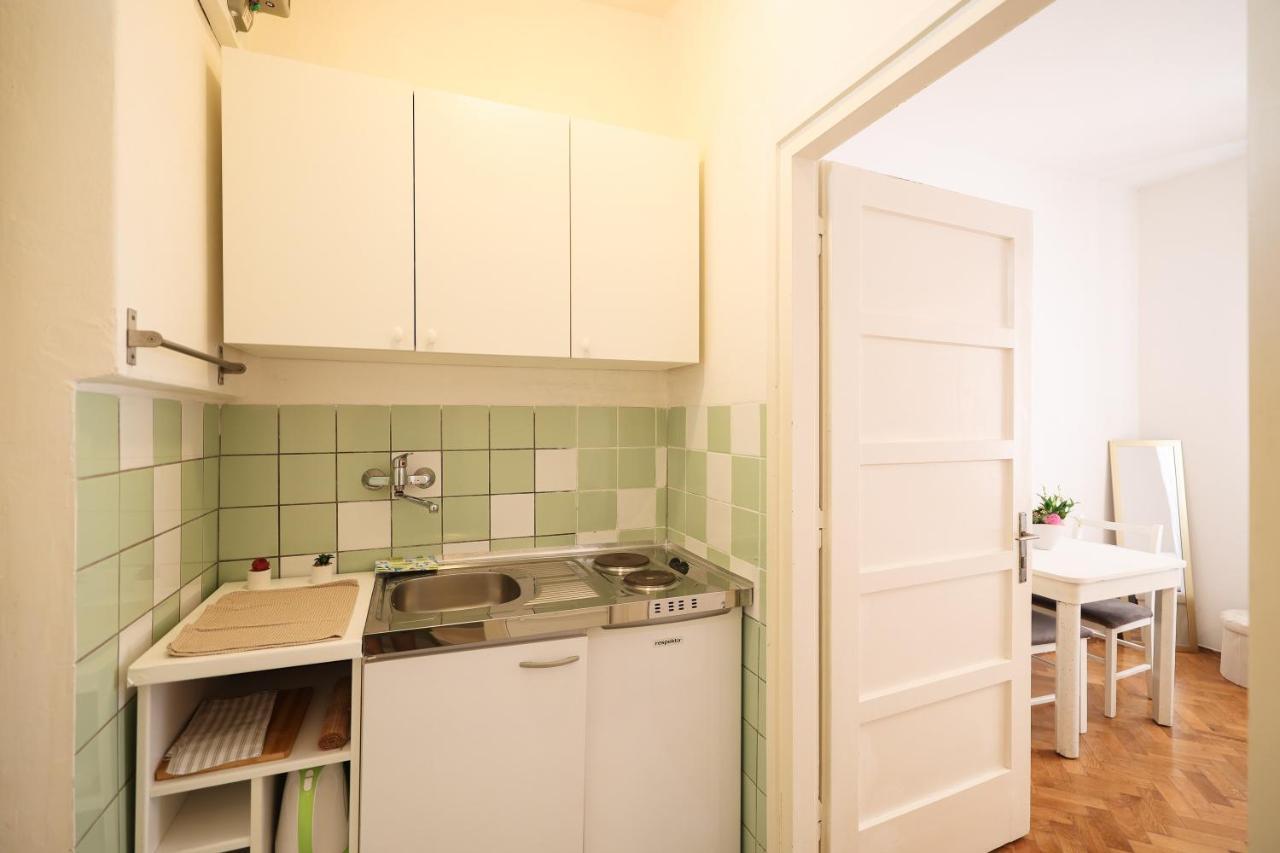 Cozy Studio Apartments In City Centar Stosija Ζαντάρ Εξωτερικό φωτογραφία